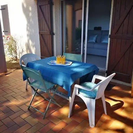 T2/4 Pers/ Rez De Jardin\pinede\piscine Apartment