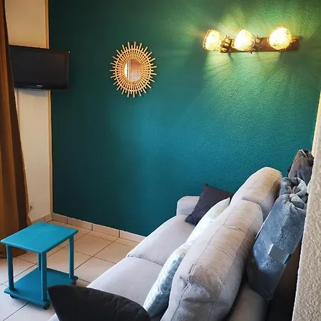 Apartment T2/4 Pers/ Rez De Jardin\pinede\piscine *